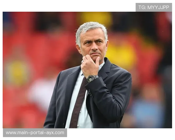 卡利亚里0-2不敌罗马,穆里尼奥球队客场全取三分 卡利亚里0-2不敌罗马,穆里尼奥球队客场全取三分