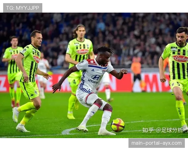 数据模型预测：摩纳哥最终跻身前四的概率为68%，马赛为57%